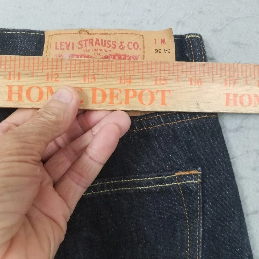 Levis 501 Button Fly Jeans Mens 34x30 Blue Dark Wash Straight 100% Cotton Denim